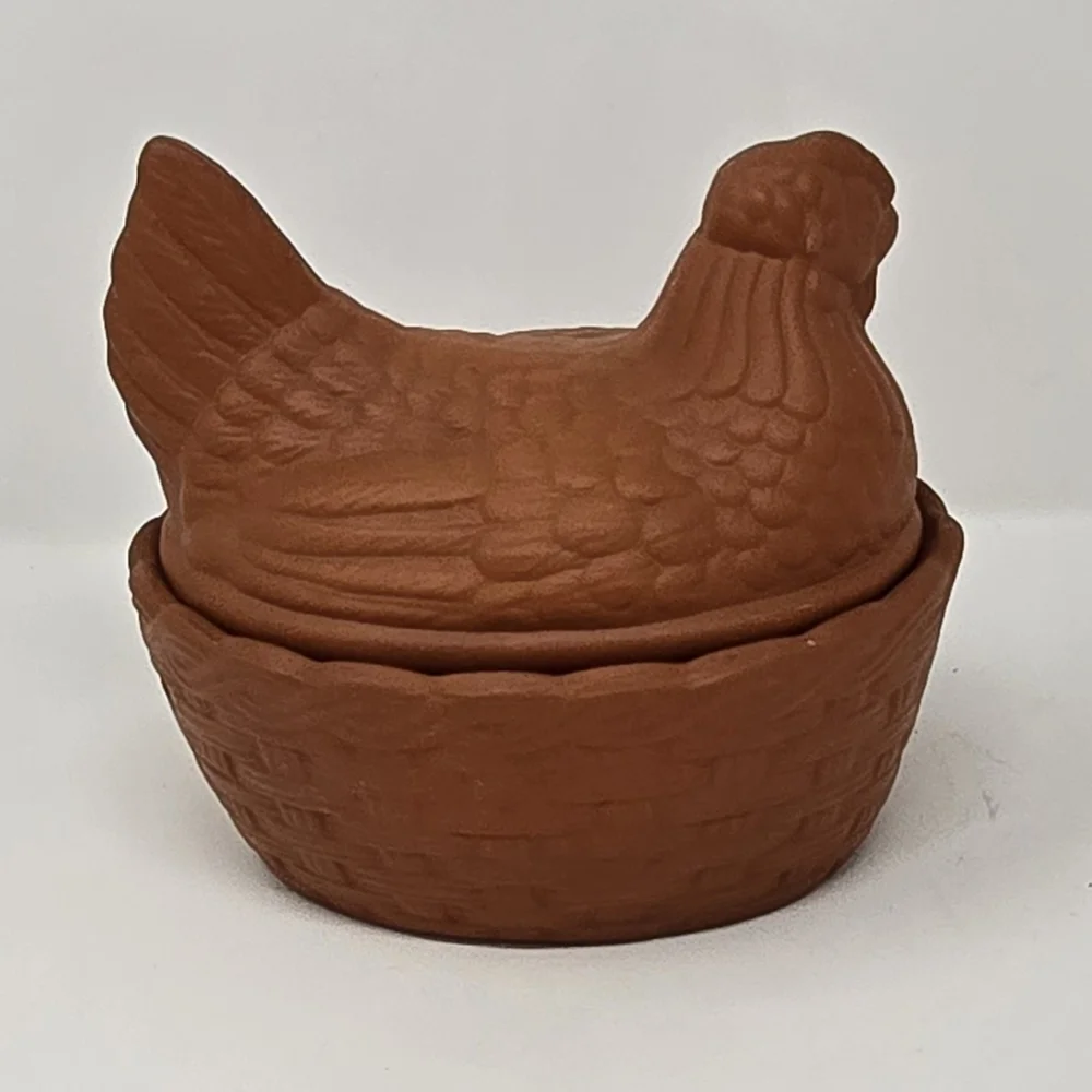 Vtg Terracotta hen on nest basket baker trinket‎ box glazed country cottagecore